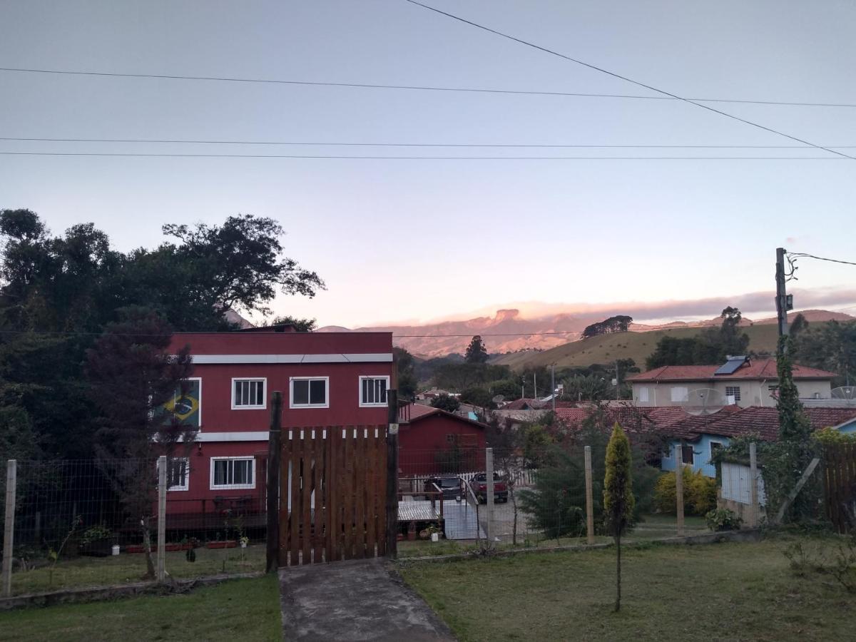 Quarto Aconchegante São Bento do Sapucaí Esterno foto